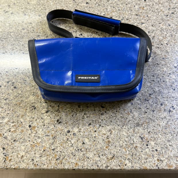 프라이탁 제이미 올블루