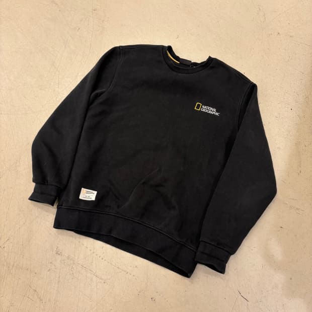 내셔널지오그래픽 스몰로고 맨투맨