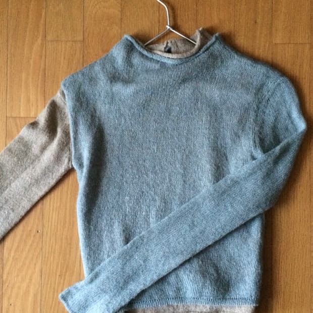 파르티멘토 우먼 더블 레이어 모크넥 니트 스카이