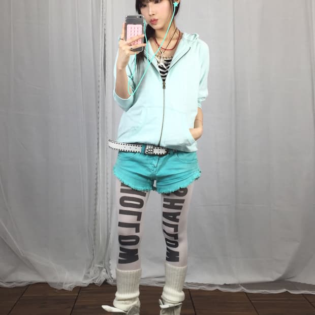'TipTop' Mint Zip Up Hoodies