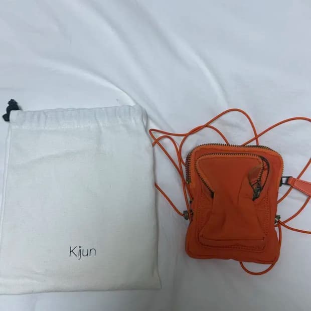 KIJUN 기준 drawstring mini bag