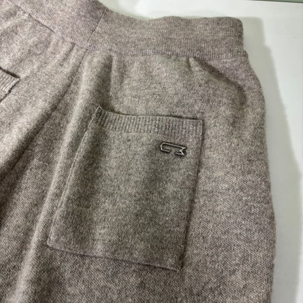 M 우마뭉 베이지 니트팬츠