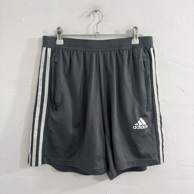 adidas gray line half pants 