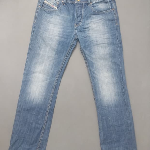 [34] 디젤 데미지 레귤러 스트레이트진 청바지