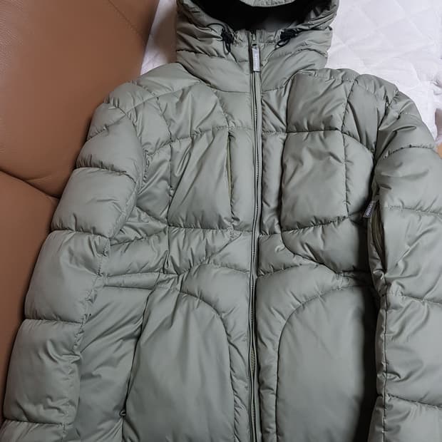 슈프림 와프 후드 퍼피 패딩 자켓 세이지 21FW