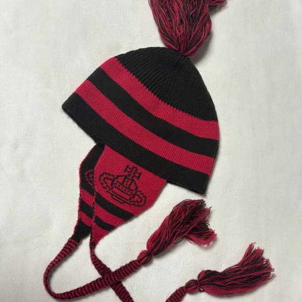 비비안웨스트우드 비니