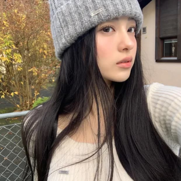 새상품 카키포인트 비니 그레이