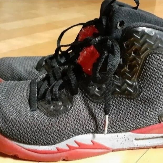 에어 조던 스파이크 40 PE 검빨 250