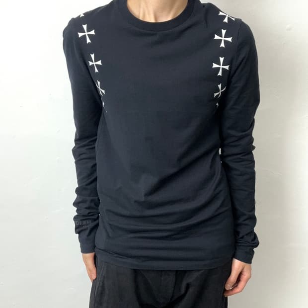 Neil Barrett Cross-Print Long Sleeve T-S