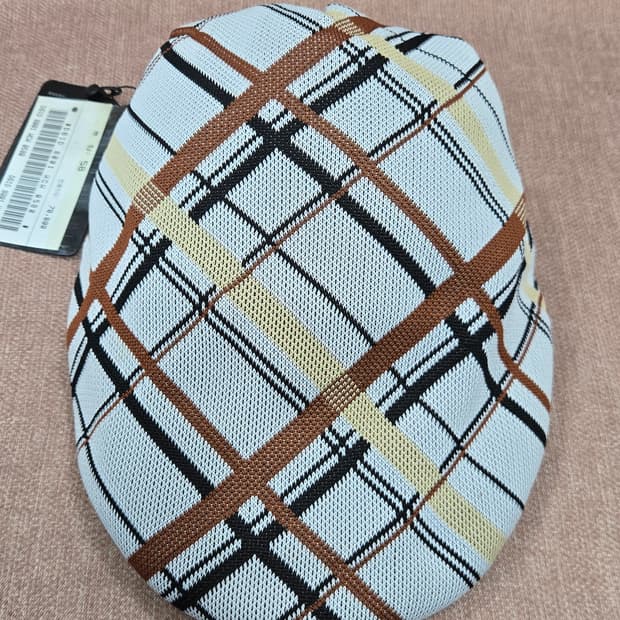 닥스 새상품 - 58싸이즈 체크헌팅캡