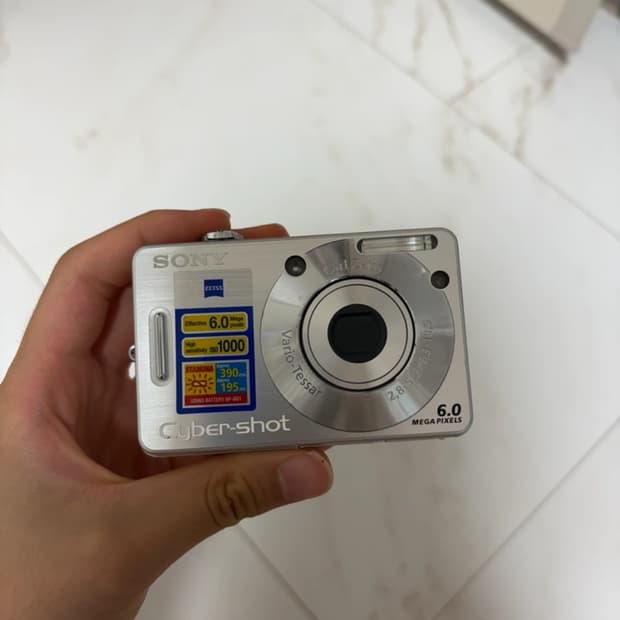 소니 사이버샷 DSC-W100