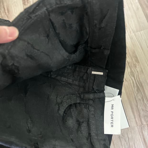 지방시 크랙클 팬츠 34사이즈