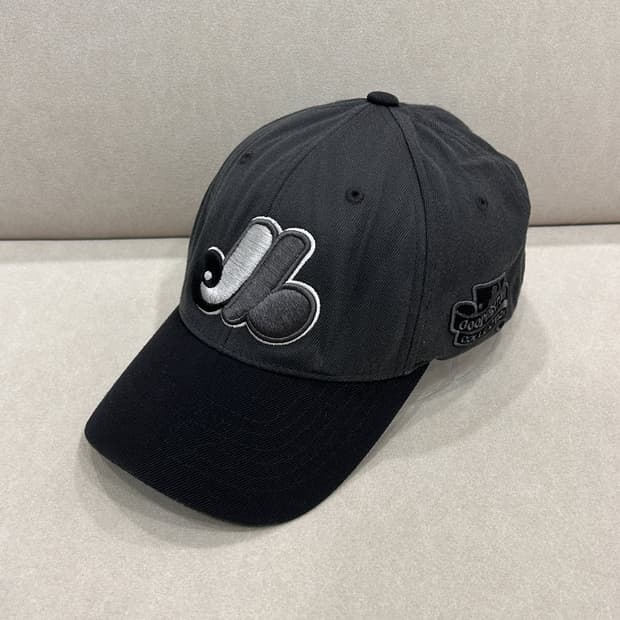 MLB 몬트리올 엑스포스 볼캡 그레이 블랙 S-M