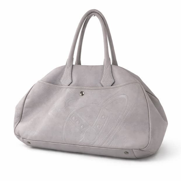 비비안웨스트우드 숄더백 구합니다