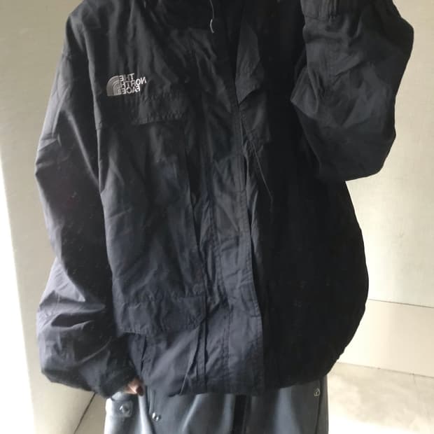 노페 블랙 포켓디테일 바람막이