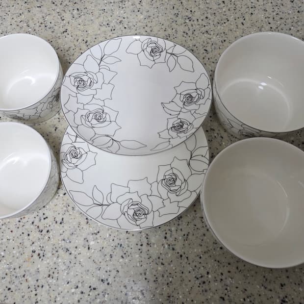 French Bull 접시 그릇