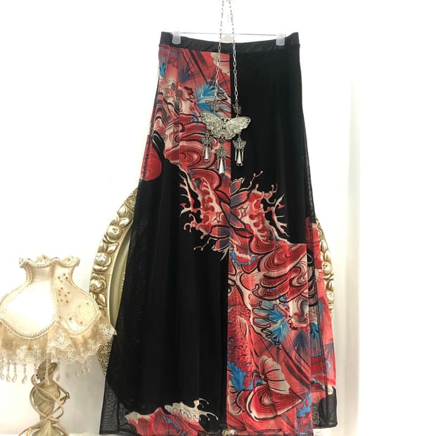 oriental red wave drawing long skirt