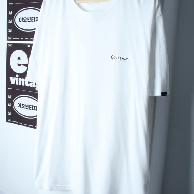 (2XL) 커버낫 반팔 티셔츠 빅사이즈 스몰로고 화이트-H35106