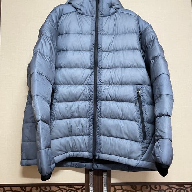 [1] 모이프 헬리움 후디드 다운 자켓 시어 더스티 블루