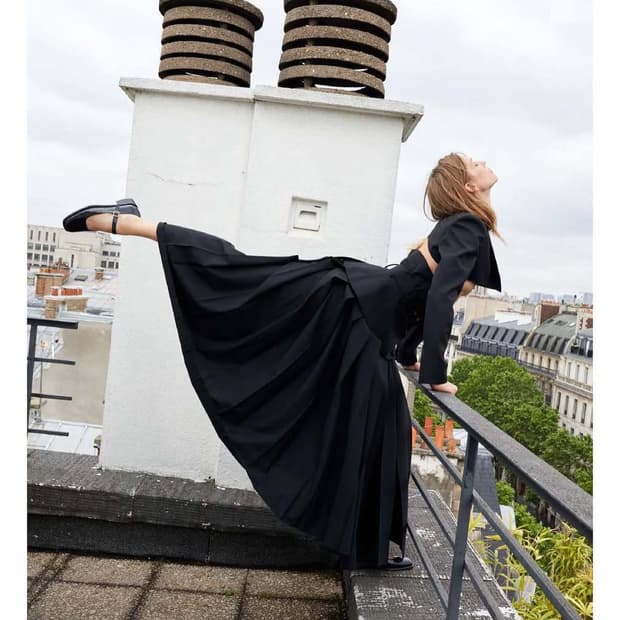 (김해김) 블랙 버튼 코르셋