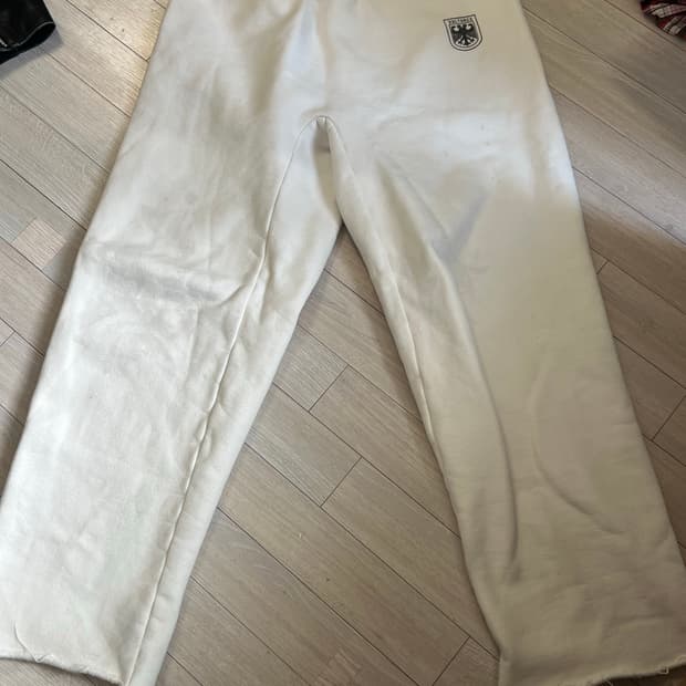 이지 벌처스 화이트 1사이즈