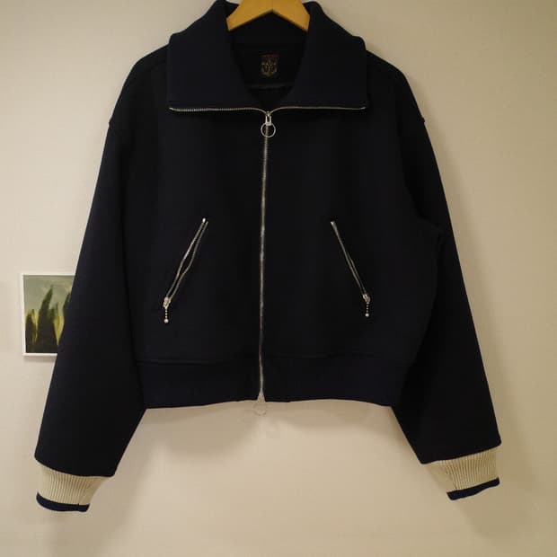 캐피탈 네이비 자켓