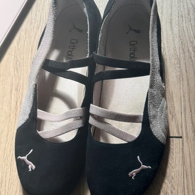 퓨마 발레코어 245 블랙핑크색상