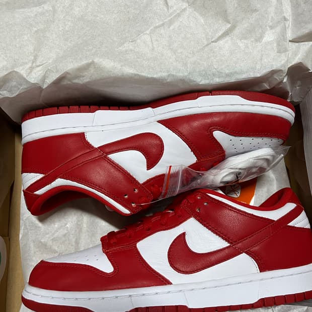 나이키 덩크 유니버시티 레드 270 새상품