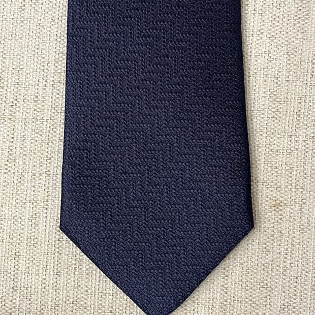 마에스트로 네이비 자가드 패턴 넥타이