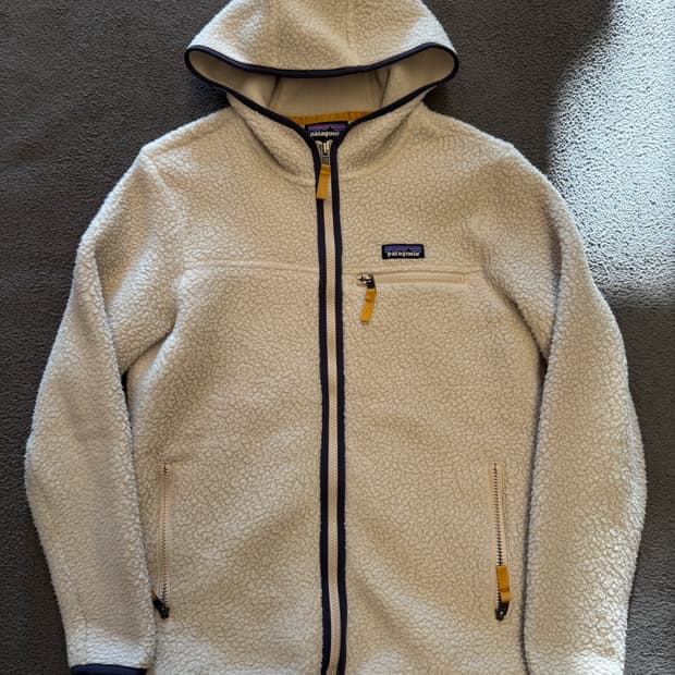 파타고니아 레트로 파일 후드 자켓 처분 