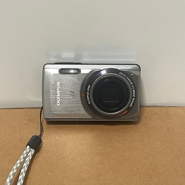 빈티지디카) 올림푸스 7020 디카(화면하자아님필름임)