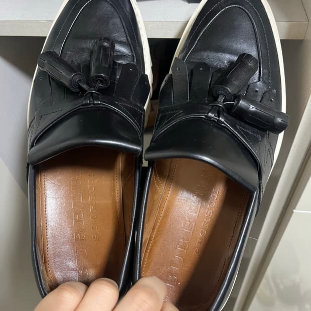 버버리프로섬 태슬로퍼