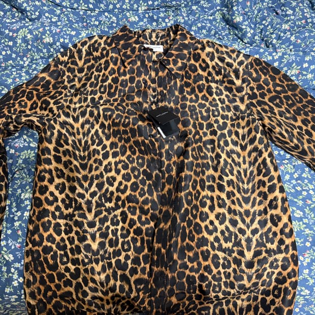 생로랑 2324FW 레오파드 호피 긴팔셔츠/ 788143Y1I809664