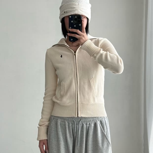 폴로 하이넥 아이보리 니트집업