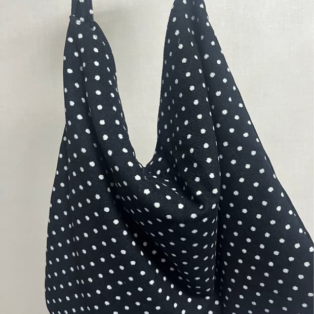 슬립오버 도트 코듀로이 백