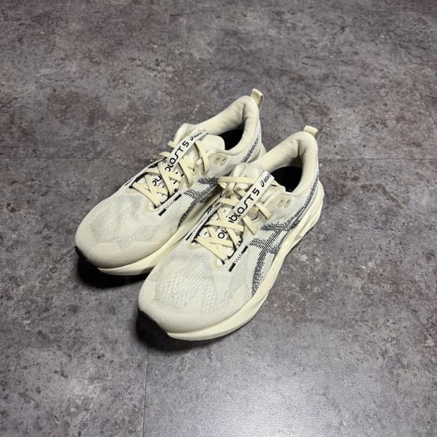 아식스 노바블라스트5 270