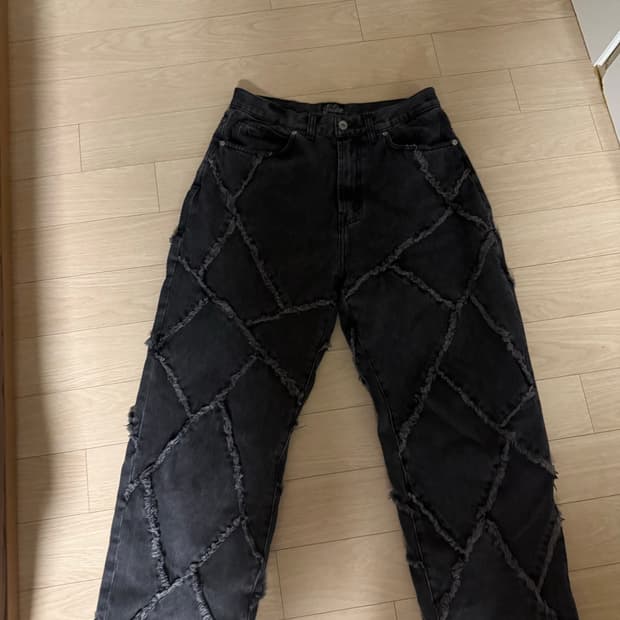 인세인게러지 예스아이씨 바지