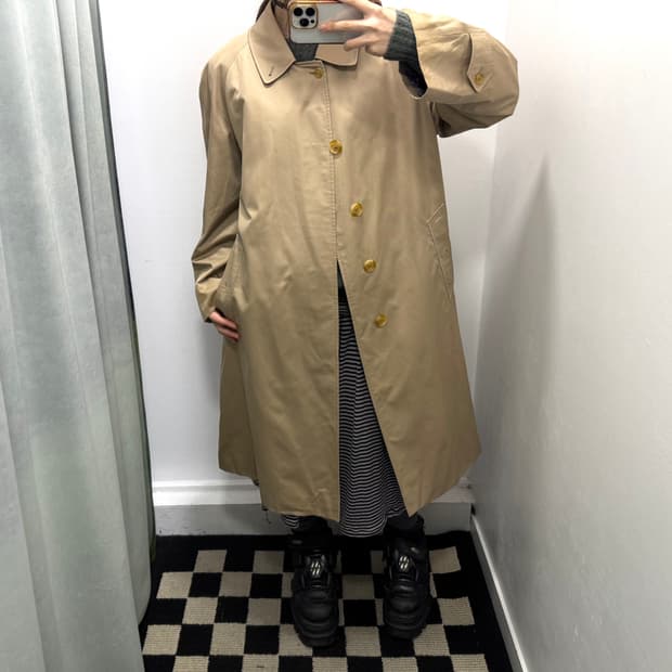 버버리 베이지 트렌치코트