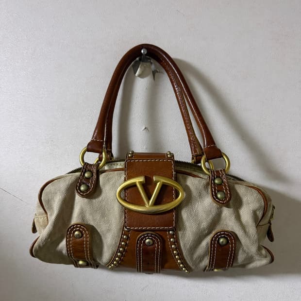 빈티지 발렌티노 V 로고 디테일 미니 토트백