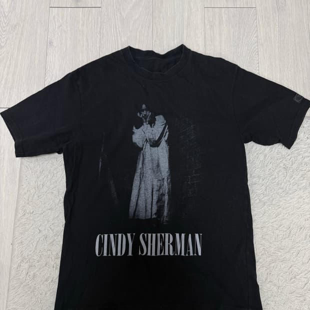 (3) 언더커버 신디 셔먼 티셔츠 블랙