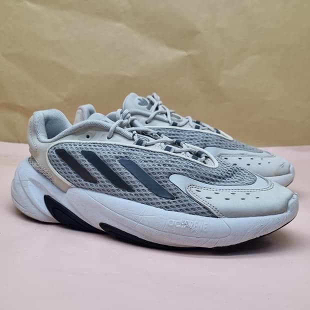 아디다스 오젤리아 여성운동화245