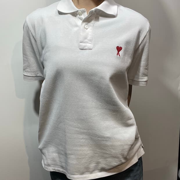 아미 스몰 하트 화이트 반팔 폴로티
