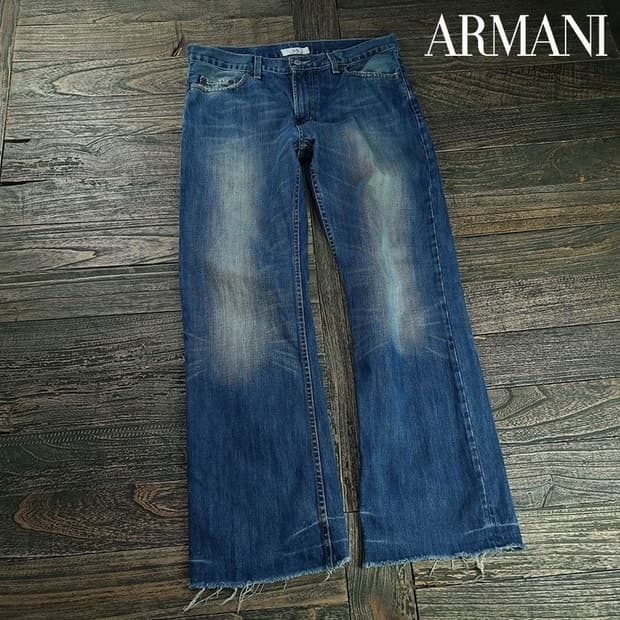 [아르마니] Y2K 빈티지 워시드 플레어 부츠컷 데님 팬츠 P01614