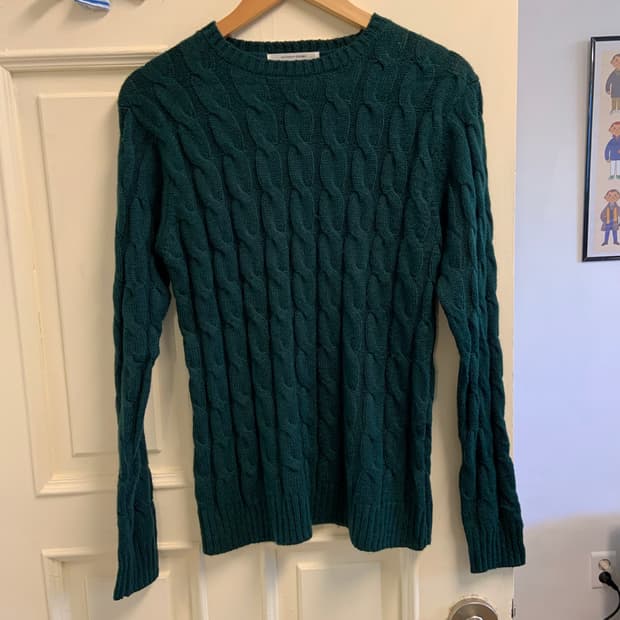 어반리서치 케이블니트