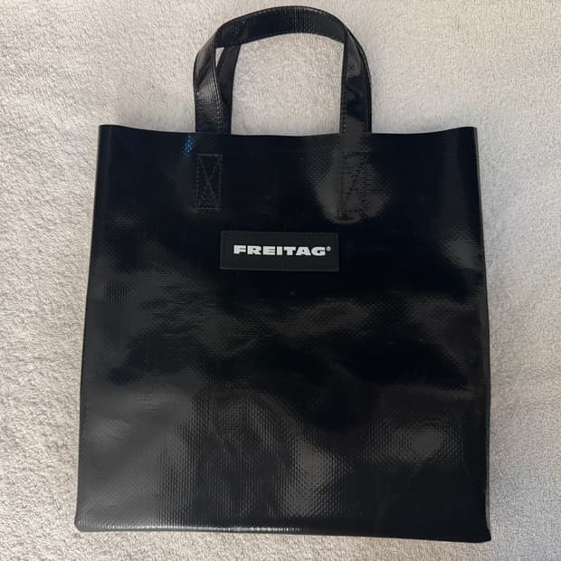 프라이탁 소니 올검 올블랙