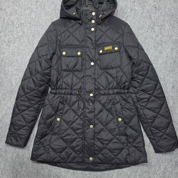 Barbour 바버 인터내셔널 아발론 퀼팅 허리 스트링 후드 자켓 UK1