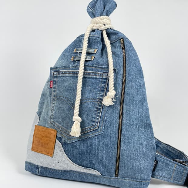R.chemy sling bag(알케미 슬링백)