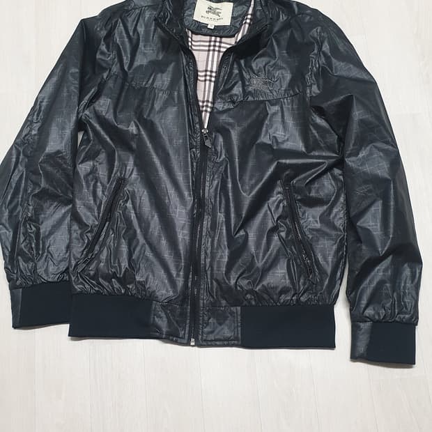 버버리 남성 자켓 블랙 95~100