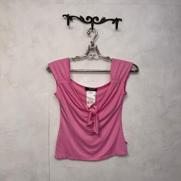 Morgan baby pink ribbon shirring 슬리브리스