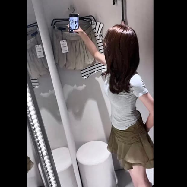 자라 오네갸루 로우 러플 스커트 카키